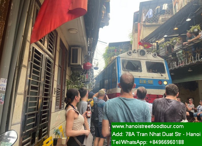 Hanoi Street Food Tour